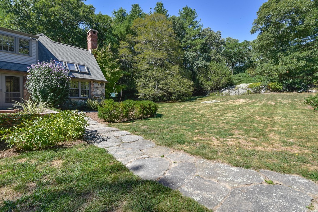 59 Sandy Valley Road Dedham, MA 02026 - Photo 19 of 23 Gallery Image 19