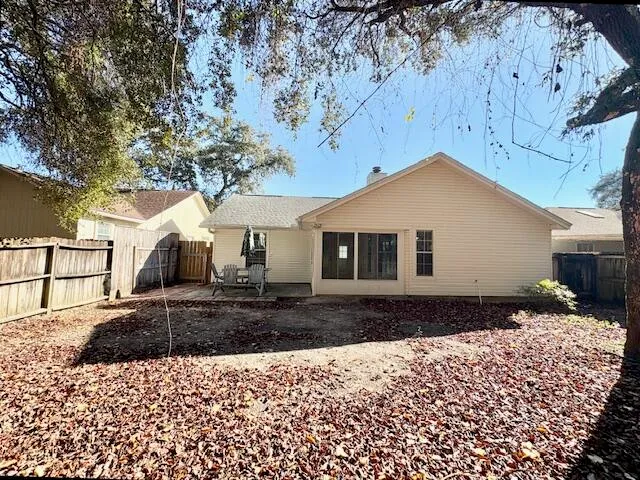 $2,150 | 132 Wright Circle, Niceville, FL 32578