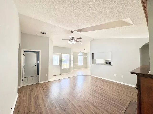 $2,150 | 132 Wright Circle, Niceville, FL 32578