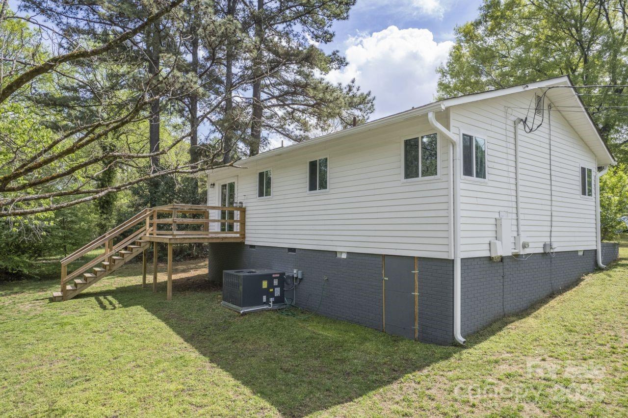 2403 Earley Circle Kannapolis, NC 28083 - Photo 17 of 21 a view of a house with a backyard