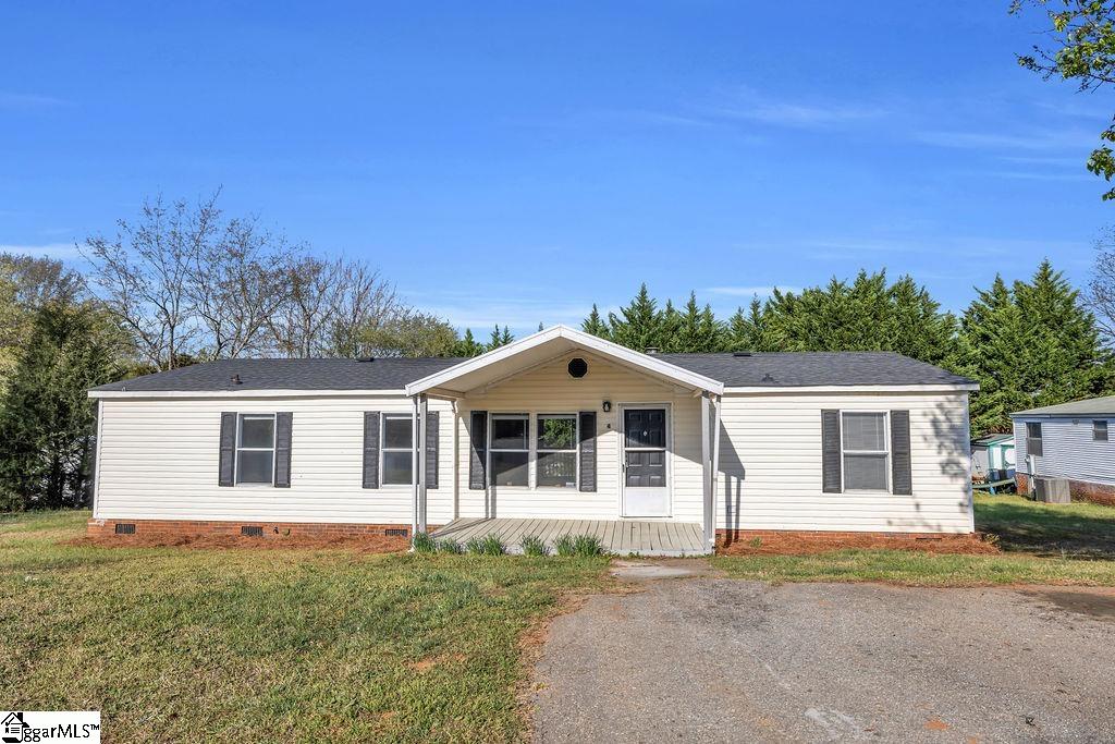 4 Riverbreeze Road Greenville, SC 29611 - Photo 1 of 19 Gallery Image 1