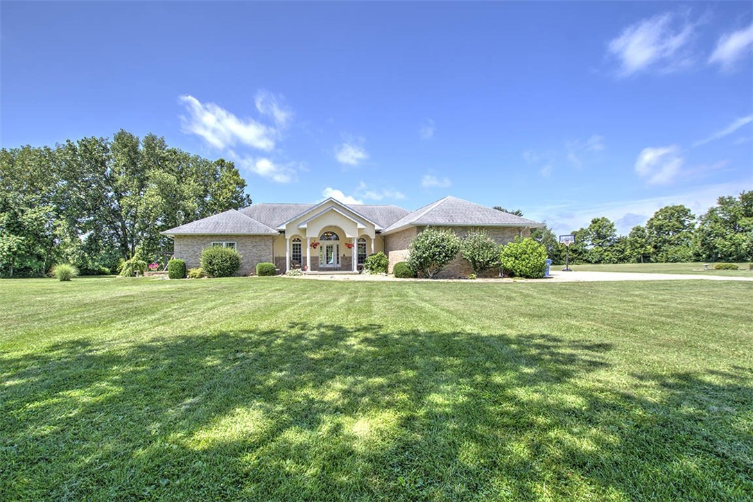4433 West Rock Springs Road Decatur, IL 62522 - Photo 1 of 48