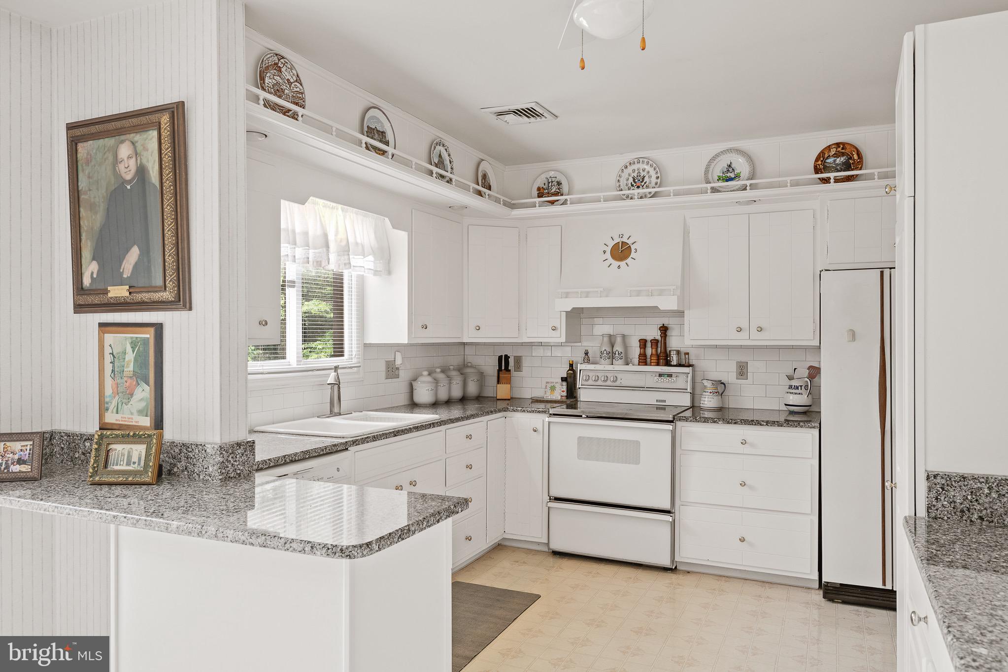 291 Shultz Road Lancaster, PA 17603 - Photo 13 of 45