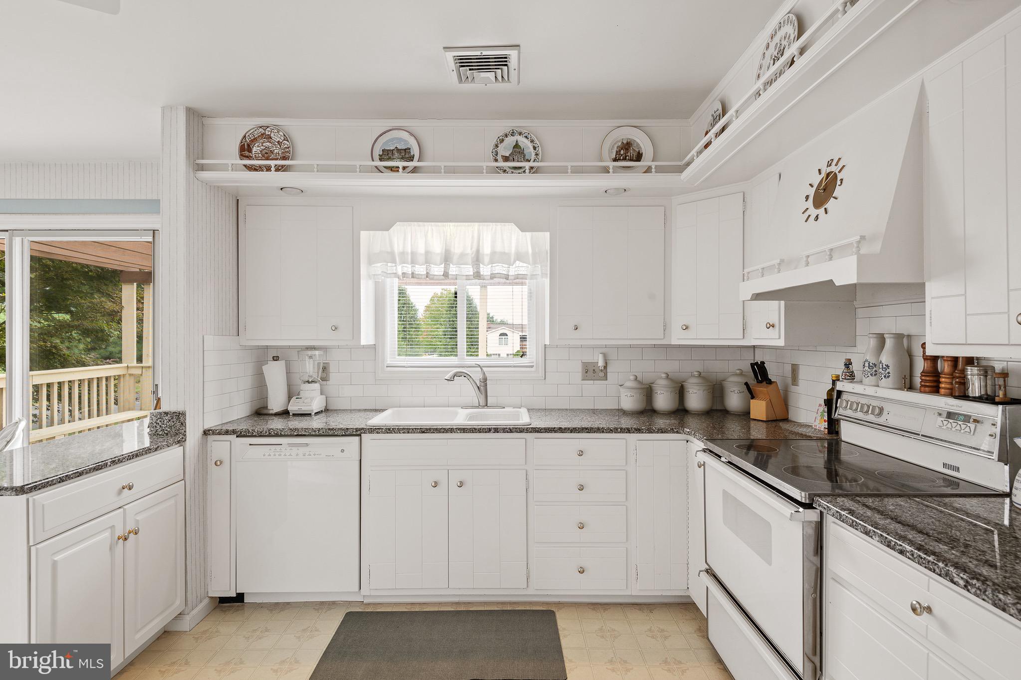 291 Shultz Road Lancaster, PA 17603 - Photo 15 of 45