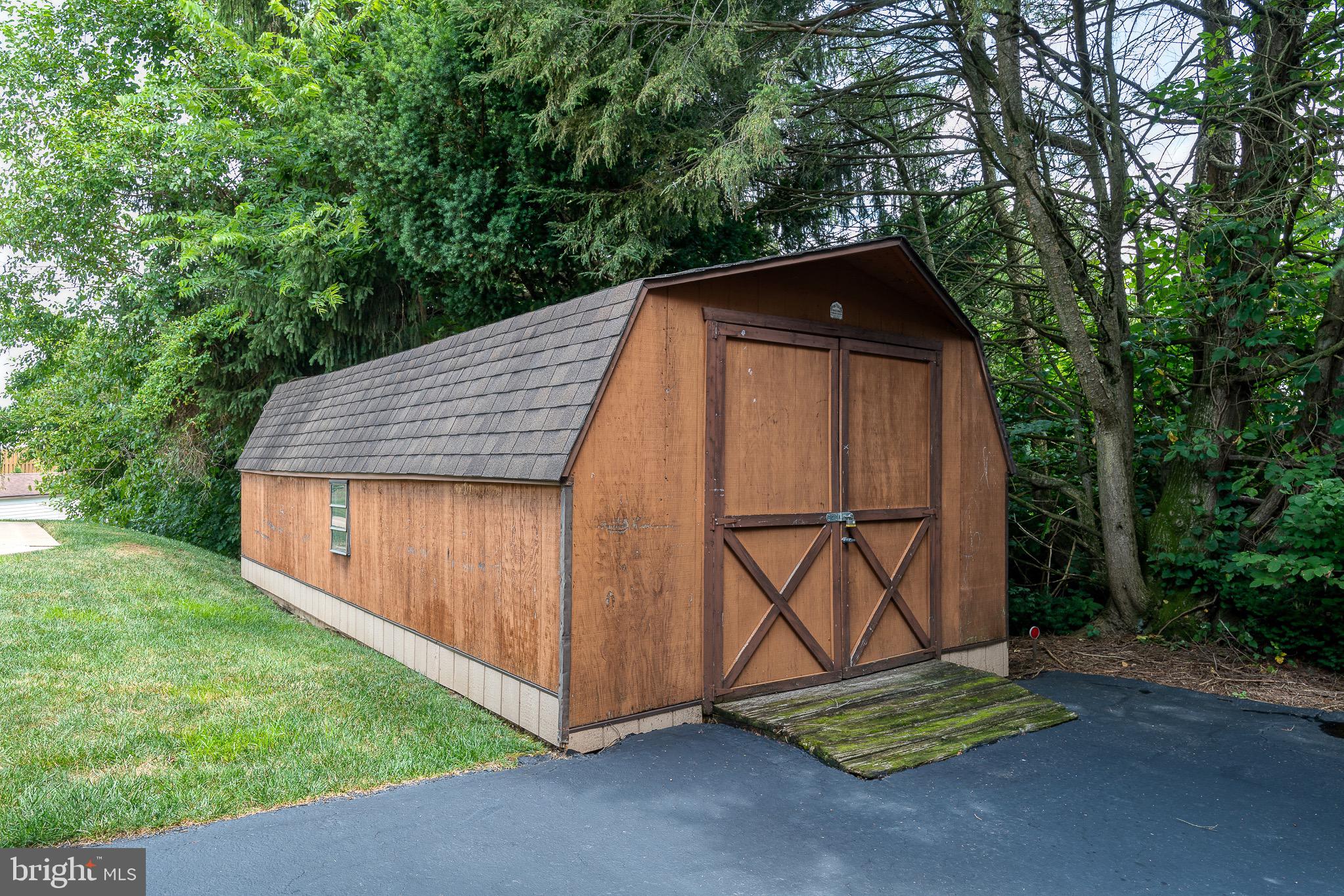 291 Shultz Road Lancaster, PA 17603 - Photo 41 of 45