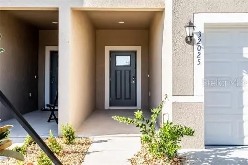 $2,000 | 32025 Powderpuff Mimosa Drive, San Antonio, FL 33576