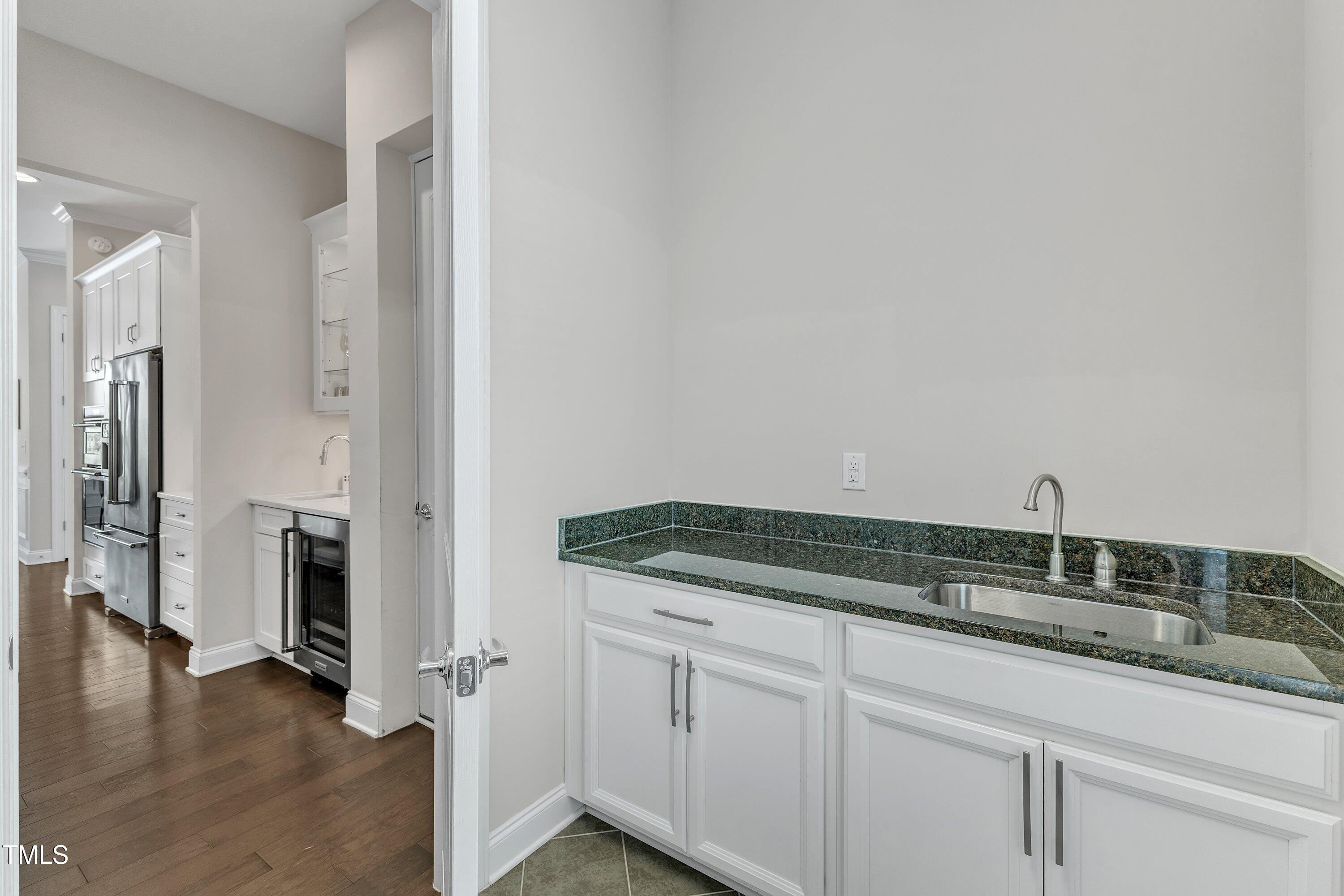 8121 Greys Landing Way Raleigh, NC 27615 - Photo 25 of 95 034-8121 Greys Landing Way-35