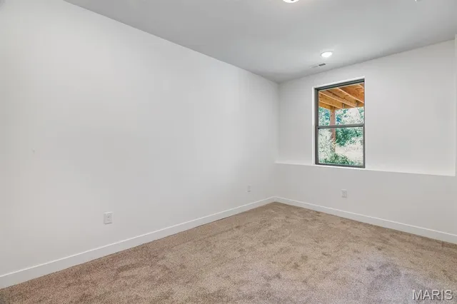 $387,500 | 204 Wrigley Field Drive, Unit 204, Bethalto, IL 62010