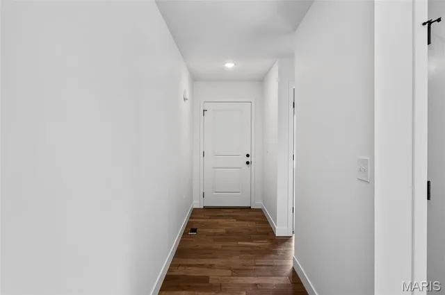 $387,500 | 204 Wrigley Field Drive, Unit 204, Bethalto, IL 62010