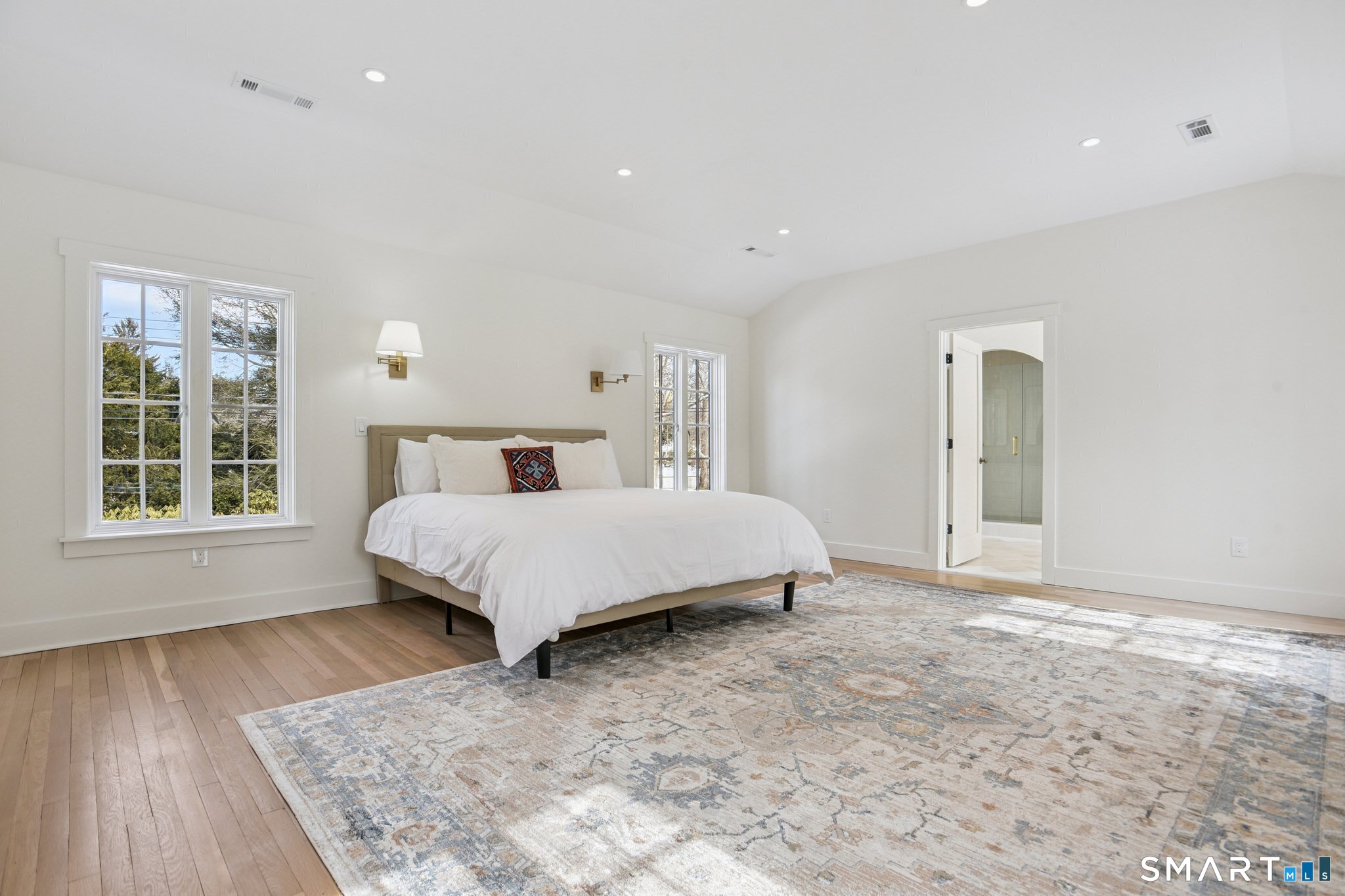1085 Ridge Road Hamden, CT 06517 - Photo 21 of 38 There's a very Zen, calming feeling in this space