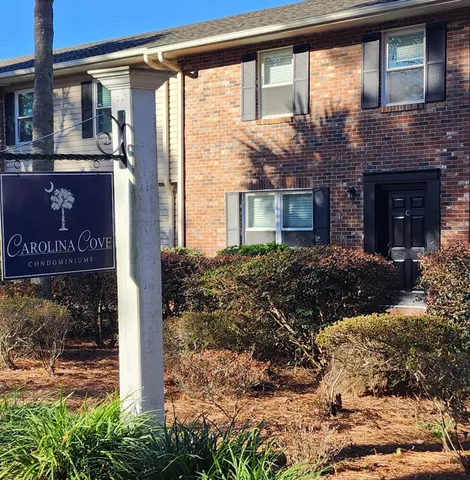 $295,000 | 415 Parkdale Drive, Unit 8C, Charleston, SC 29414