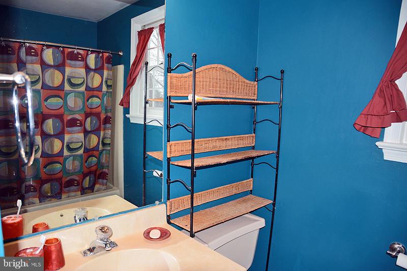 2631 Spring Valley Road Lancaster, PA 17601 - Photo 24 of 49 Gallery Image 24
