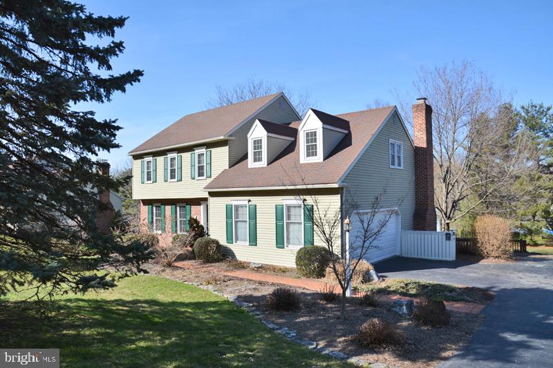 2631 Spring Valley Road Lancaster, PA 17601 - Photo 4 of 49 Gallery Image 4
