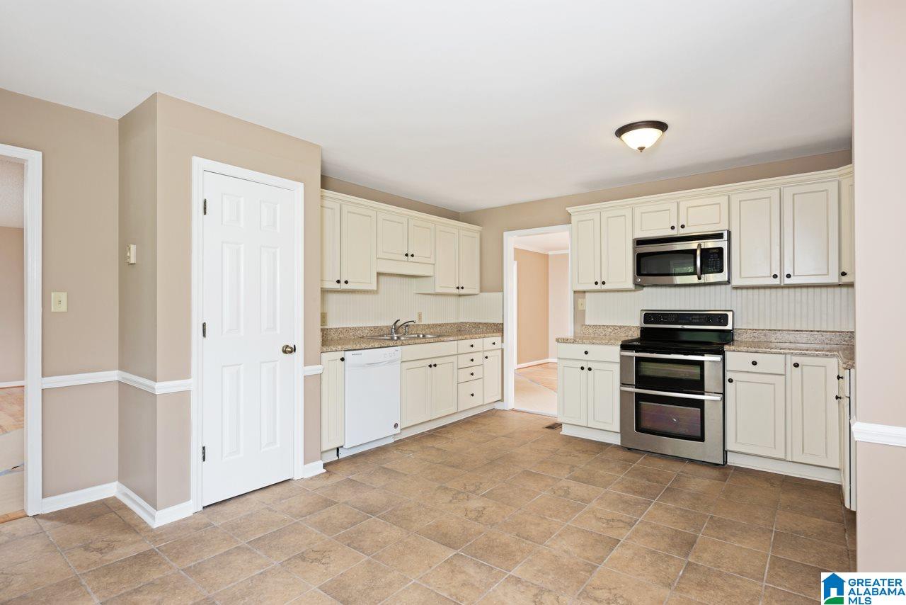 291 Wilderness Lane Alabaster, AL 35007 - Photo 29 of 42