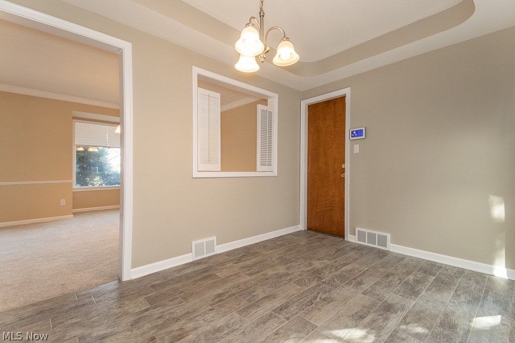 1090 Brandon Road Cleveland, OH 44112 - Photo 13 of 34