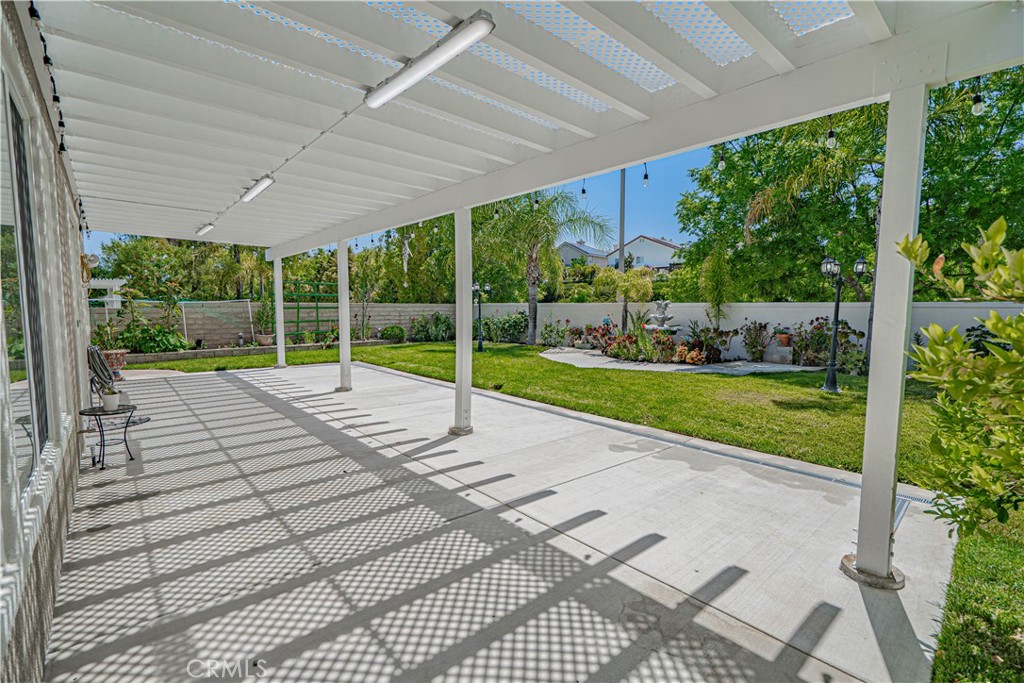 25910 Tennyson Lane Stevenson Ranch, CA 91381 - Photo 28 of 47