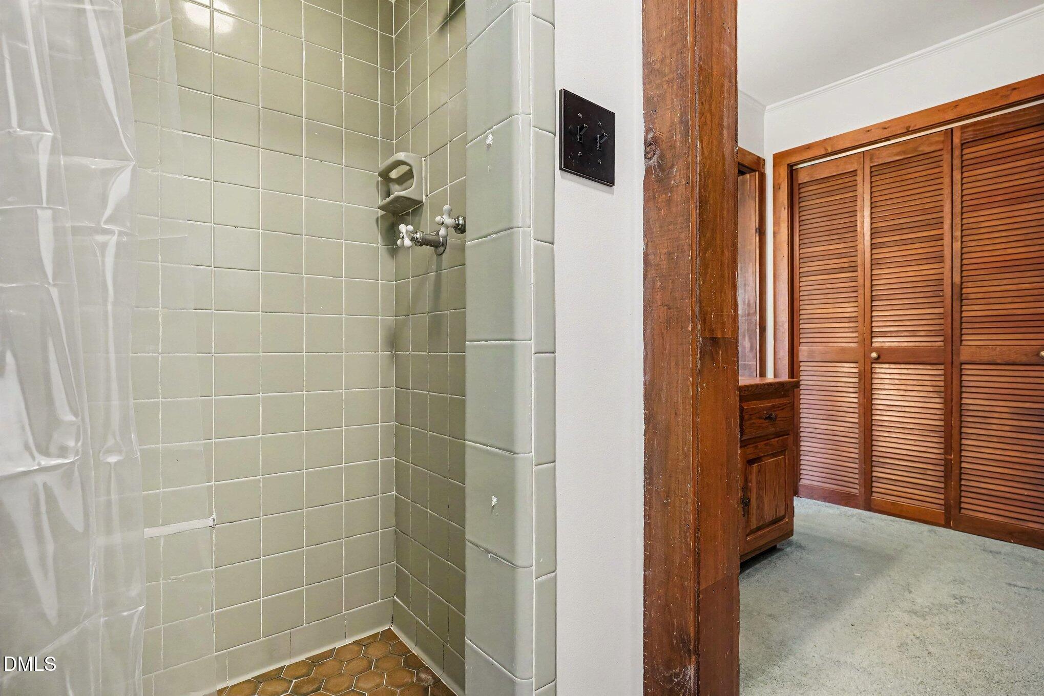 405 Lynchester Court Raleigh, NC 27615 - Photo 13 of 28 015_file_1478