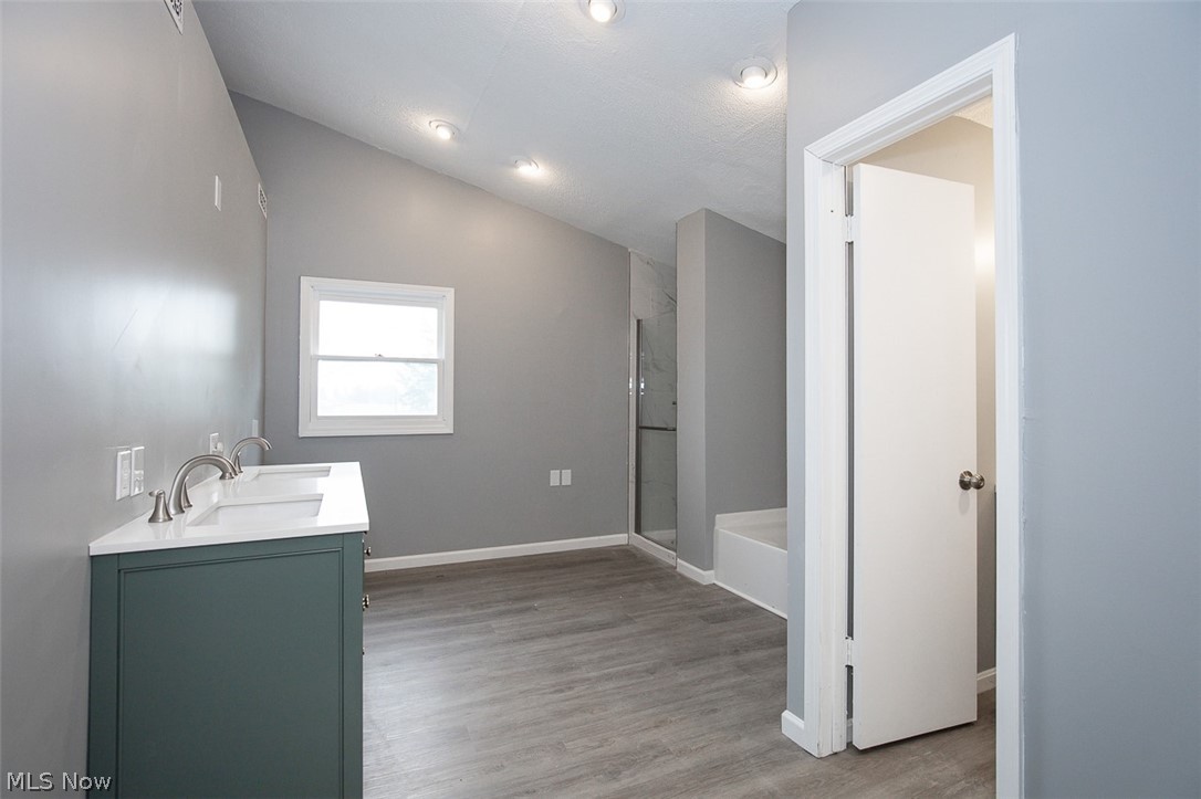 5870 Wolff Road Medina, OH 44256 - Photo 17 of 50 Gallery Image 17