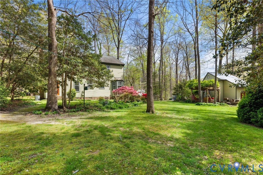 9420 Trails End Road Midlothian, VA 23112 - Photo 6 of 53 Private Back Yard
