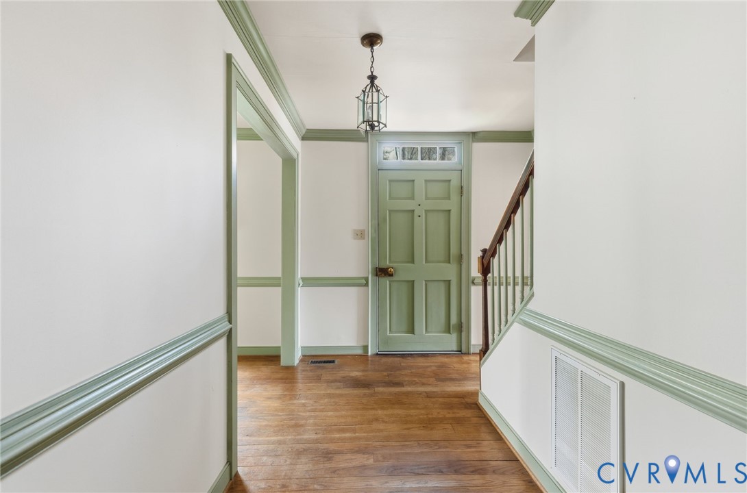 9420 Trails End Road Midlothian, VA 23112 - Photo 7 of 53 Entrance from Front door to the kitchen.