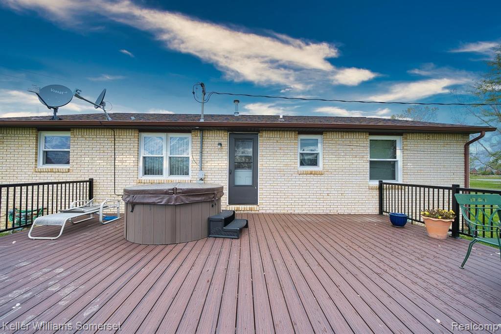 24100 Pratt Road Armada, MI 48005 - Photo 8 of 31