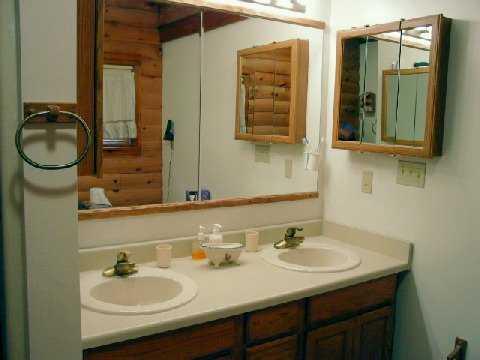 4584 Ridge Road Natrona Heights, PA 15065 - Photo 6 of 8