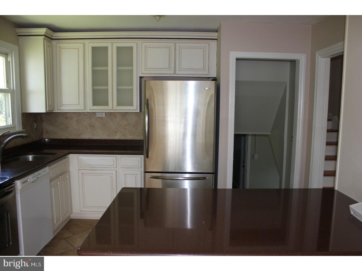 2027 Spring Mill Road Conshohocken, PA 19428 - Photo 8 of 24 Gallery Image 8