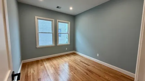 $4,500 | 663 Columbia Road, Unit 3, Boston, MA 02125