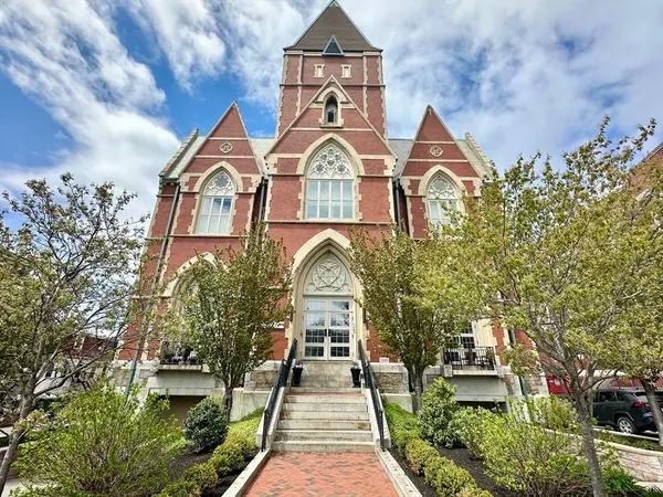 $4,600 | 225 Dorchester Street, Unit 19, Boston, MA 02127