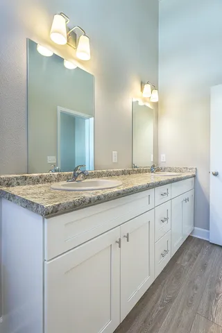 $2,200 | 2170 Capital Circle Southeast, Unit MULTIPLE, Tallahassee, FL 32301