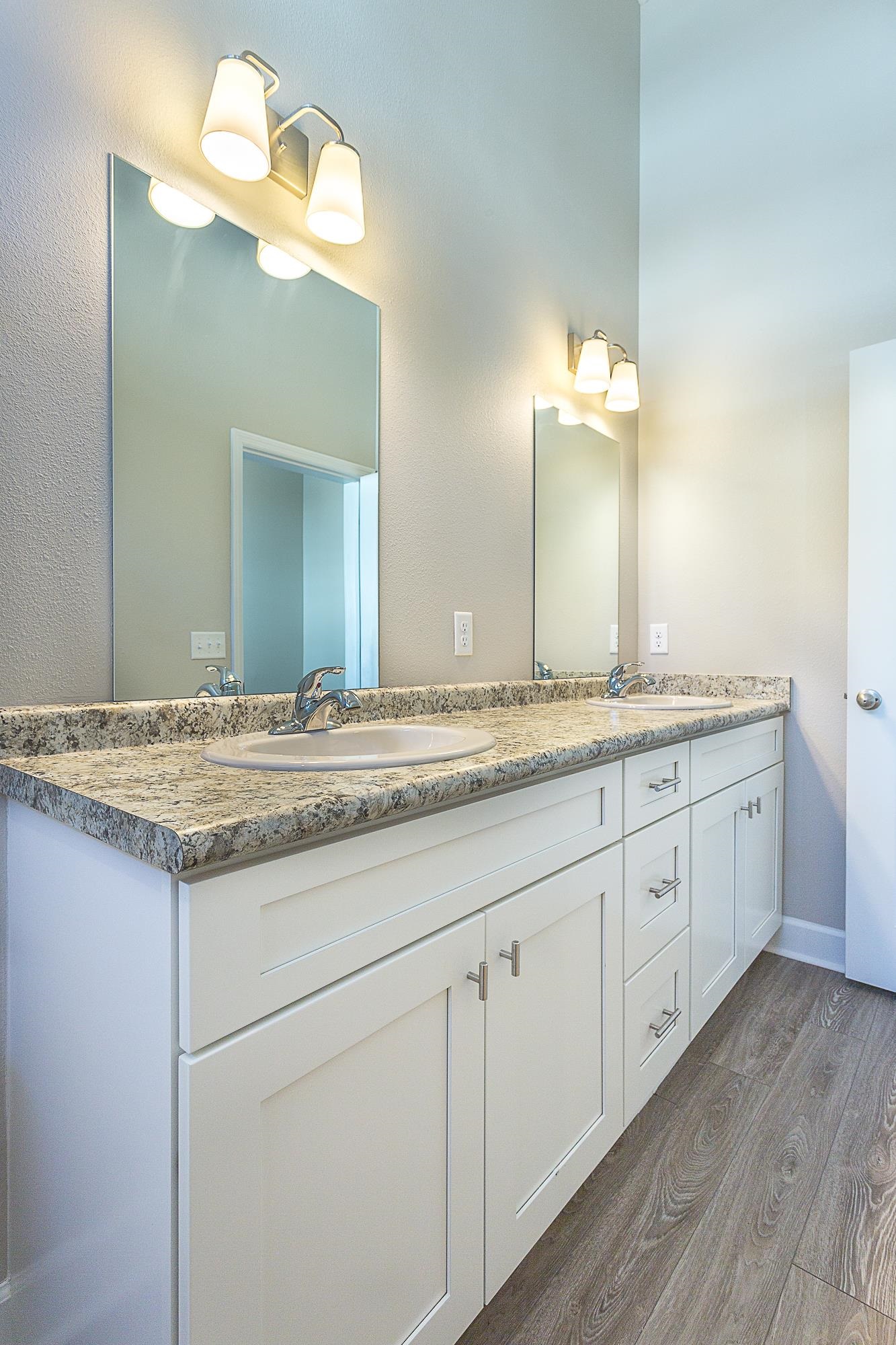 2170 Capital Circle Southeast, Unit MULTIPLE Tallahassee, FL 32301 - Photo 11 of 27