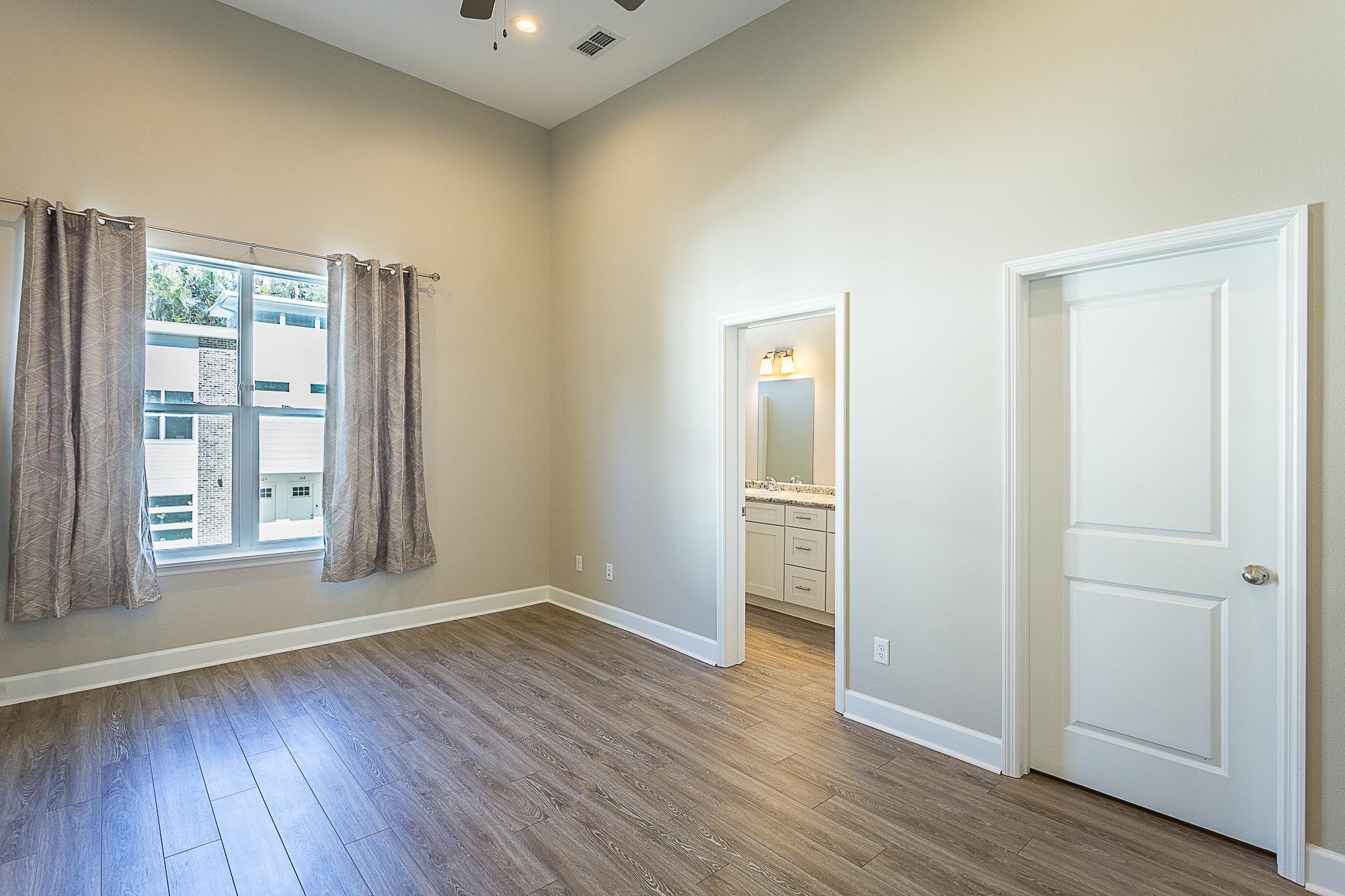 2170 Capital Circle Southeast, Unit MULTIPLE Tallahassee, FL 32301 - Photo 14 of 27