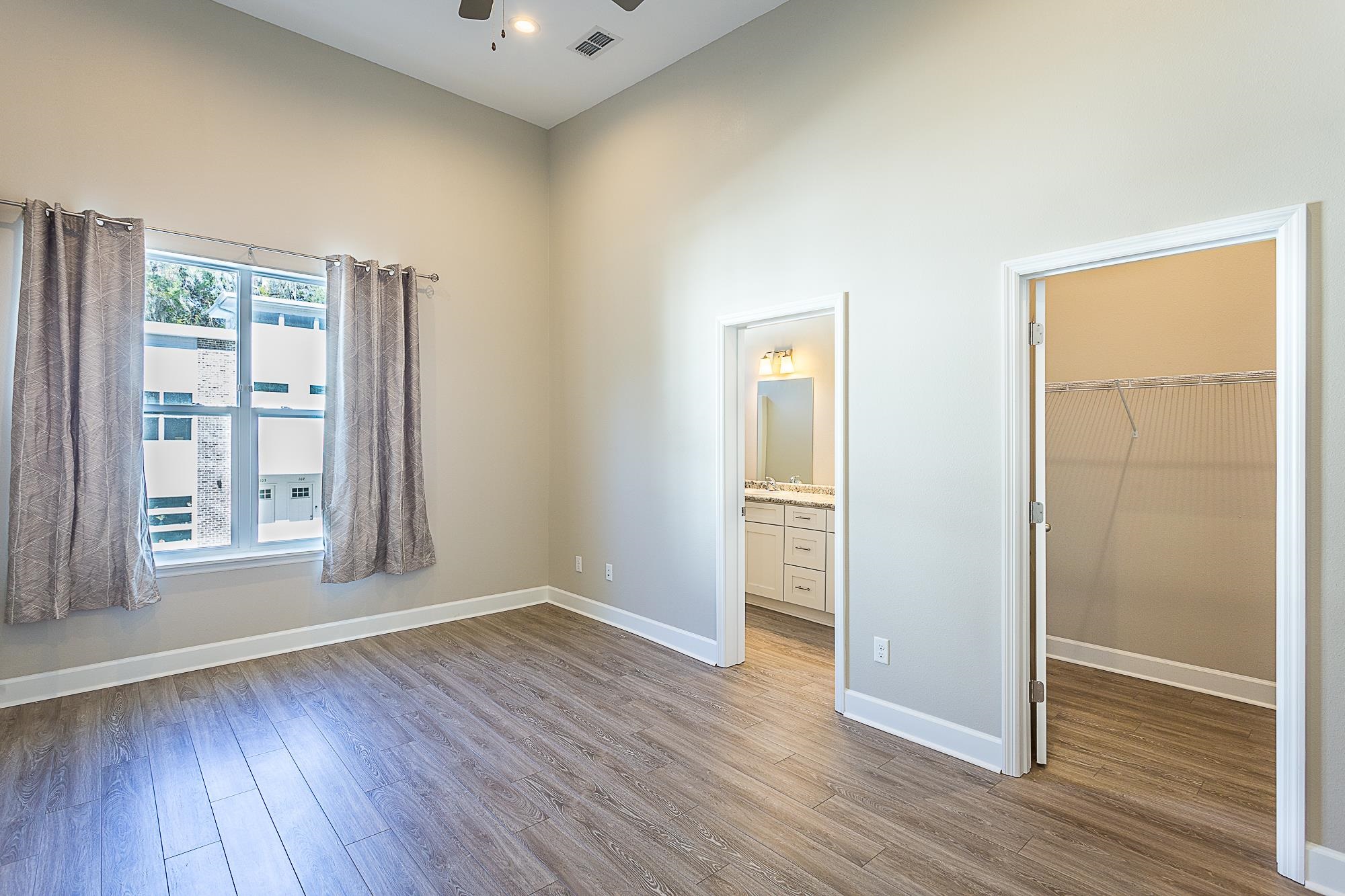 2170 Capital Circle Southeast, Unit MULTIPLE Tallahassee, FL 32301 - Photo 15 of 27