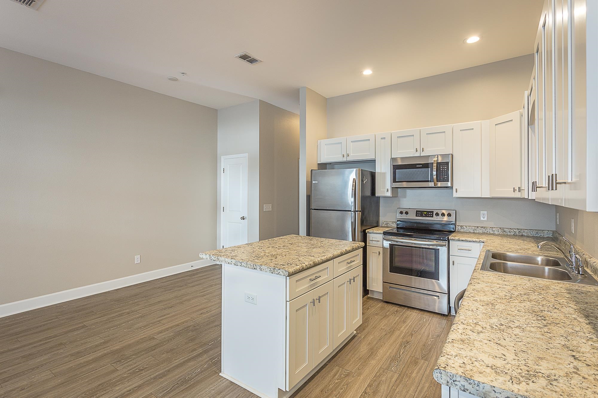 2170 Capital Circle Southeast, Unit MULTIPLE Tallahassee, FL 32301 - Photo 22 of 27