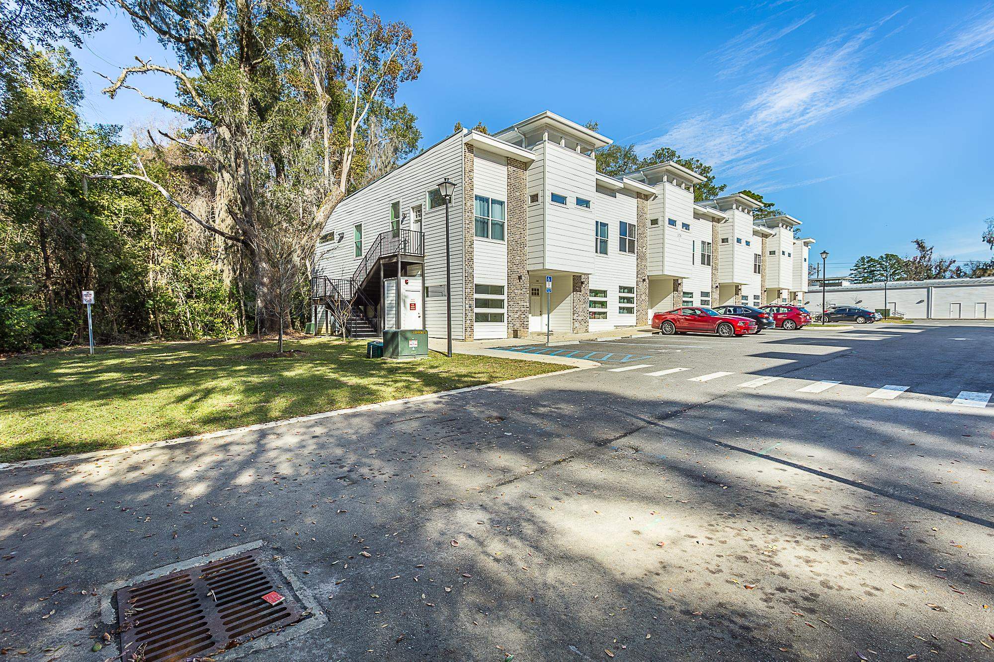 2170 Capital Circle Southeast, Unit MULTIPLE Tallahassee, FL 32301 - Photo 4 of 27