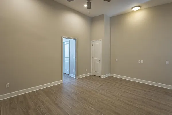 $2,200 | 2170 Capital Circle Southeast, Unit MULTIPLE, Tallahassee, FL 32301
