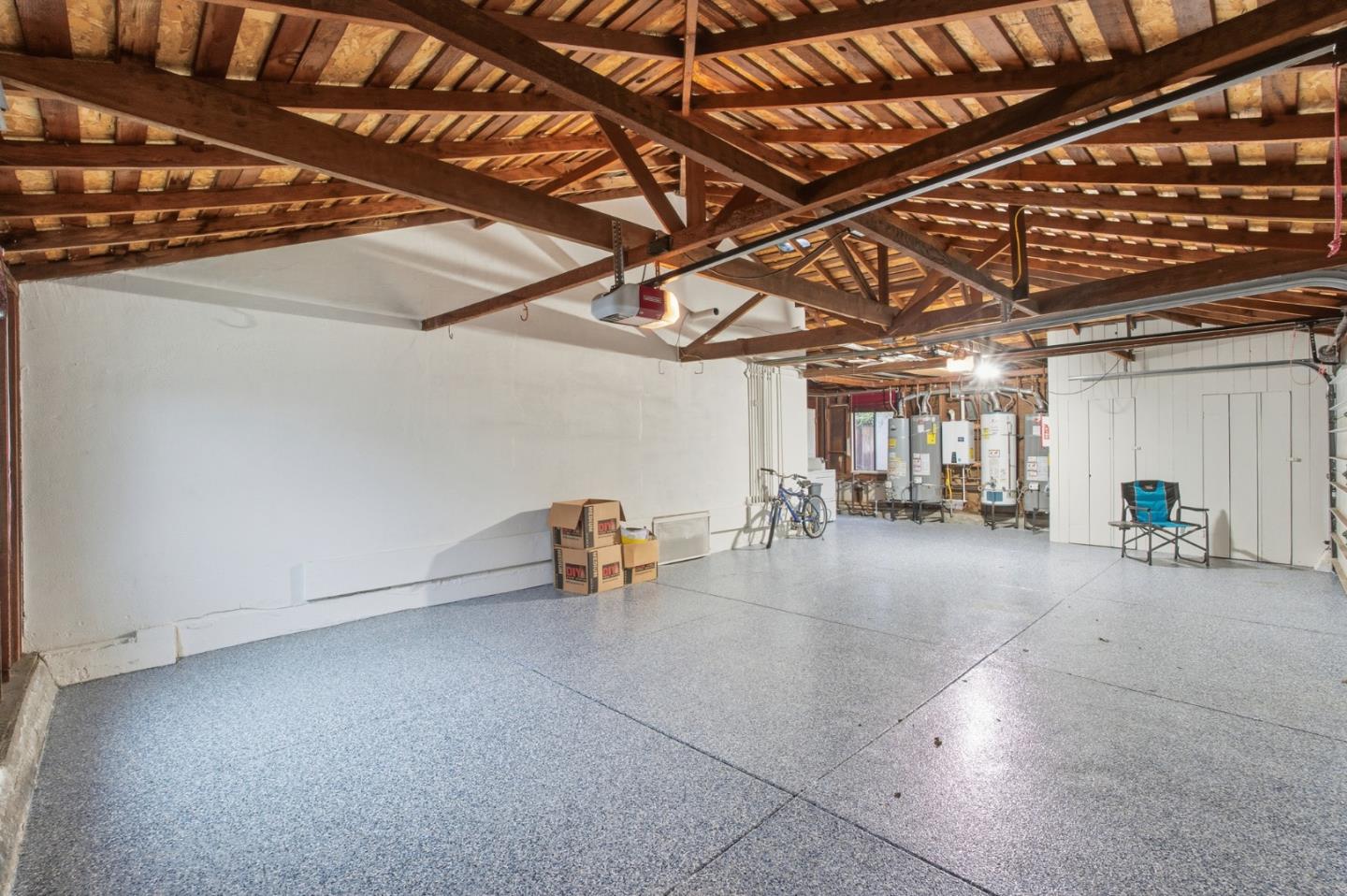 200 Anita Road Burlingame, CA 94010 - Photo 47 of 50 a view of empty room with windows