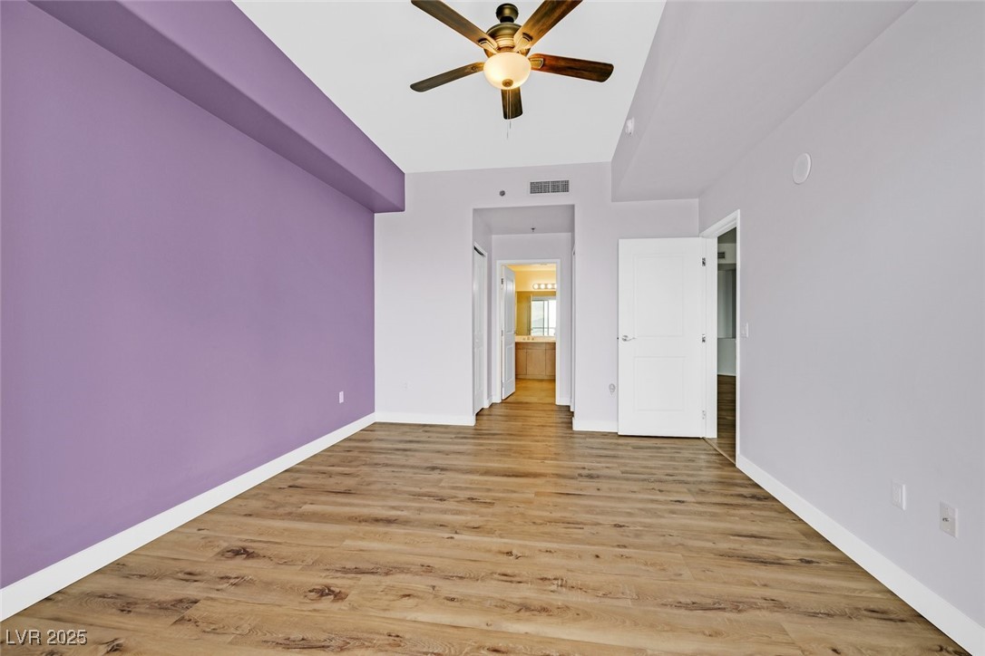 8255 South Las Vegas Boulevard, Unit 1812 Las Vegas, NV 89123 - Photo 21 of 43 2 walk-in closets w/full ensuite bathroom