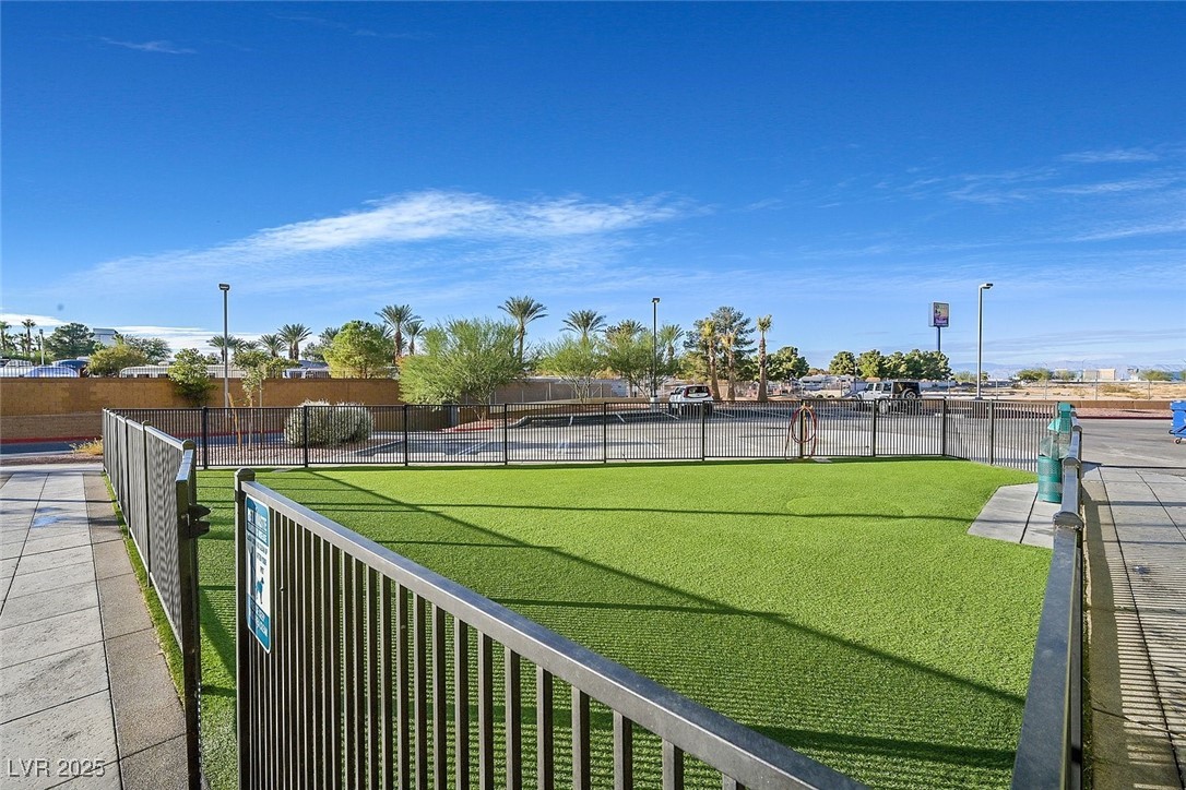 8255 South Las Vegas Boulevard, Unit 1812 Las Vegas, NV 89123 - Photo 33 of 43 dog park