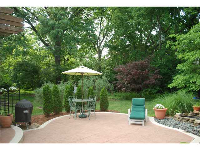 166 West Beaumont Road Columbus, OH 43214 - Photo 2 of 25 Gallery Image 2