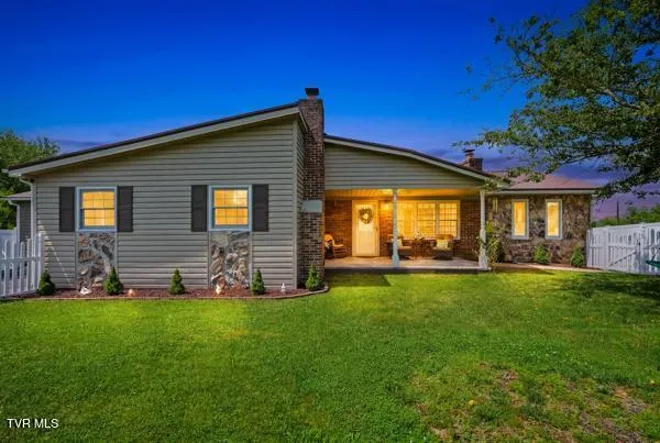 $349,900 | 126 Fletcher Drive, Castlewood, VA 24224
