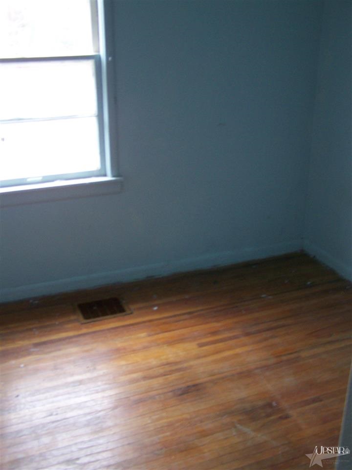 2502 Sand Point Road Fort Wayne, IN 46809 - Photo 10 of 20