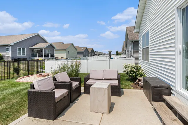 $379,999 | 15026 Drummond Street, Cedar Lake, IN 46303