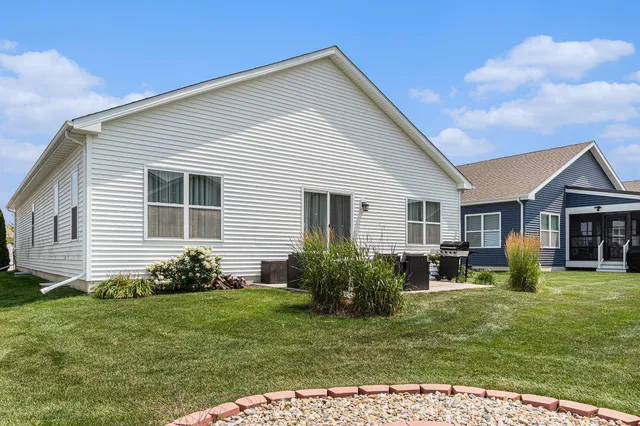 $379,999 | 15026 Drummond Street, Cedar Lake, IN 46303