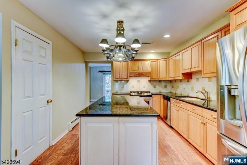 7 Matthew Road, Unit 7 Wayne, NJ 07470 - Photo 16 of 37