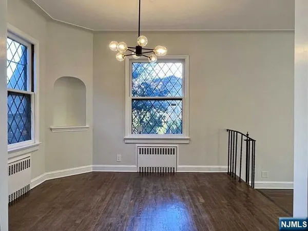 $6,500 | 695 Palisade Avenue, Cliffside Park, NJ 07010