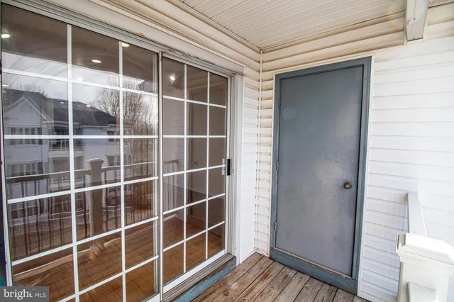 a view of a walk in closet