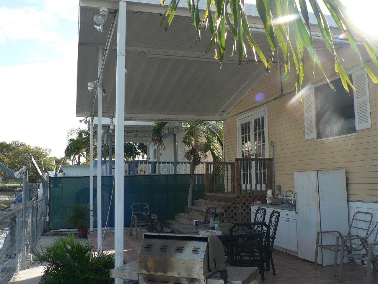15 Pelican Road Key Largo, FL 33037 - Photo 4 of 10 Back