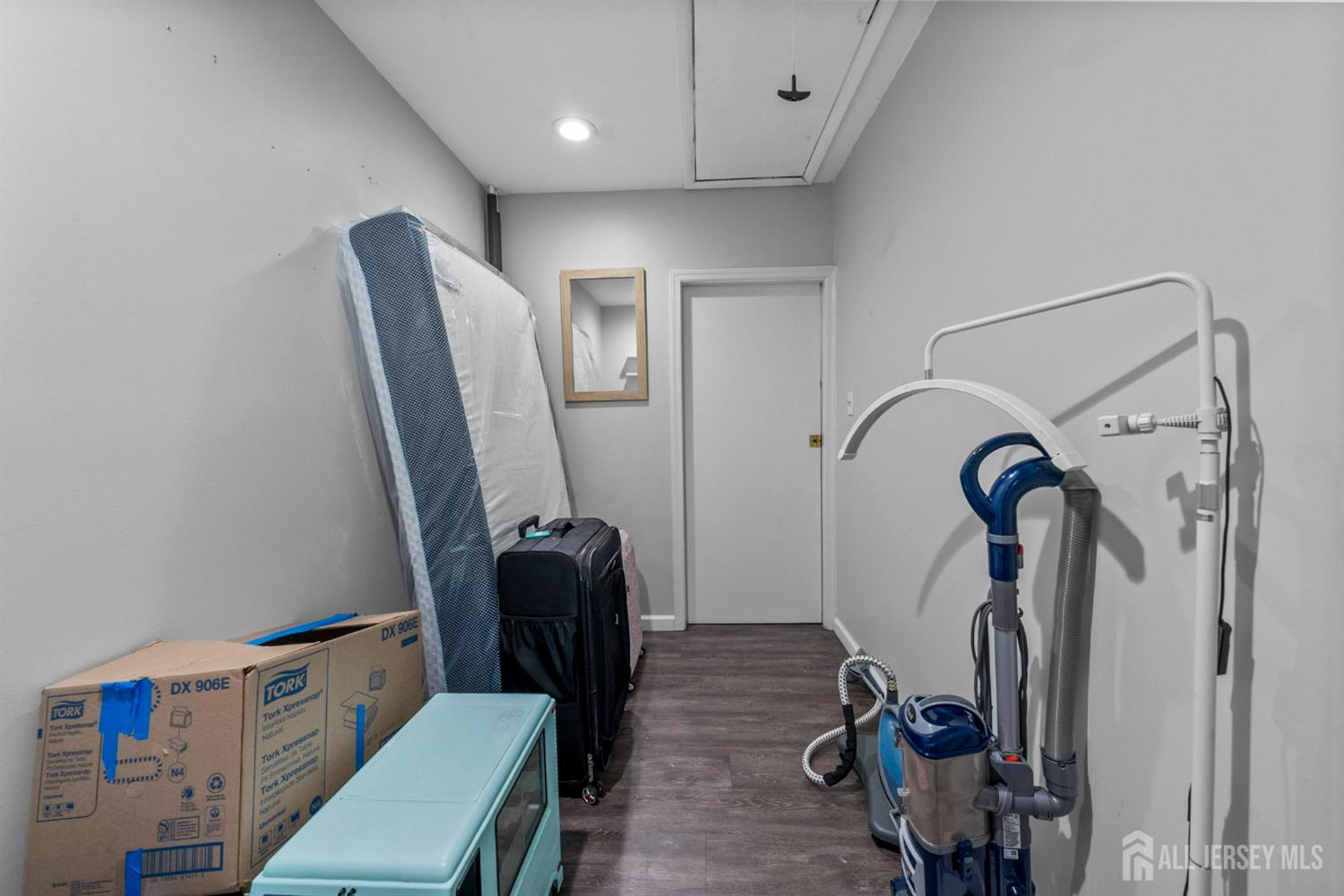436 Hunt Avenue Hamilton, NJ 08610 - Photo 21 of 40 a view of a room with gym equipment
