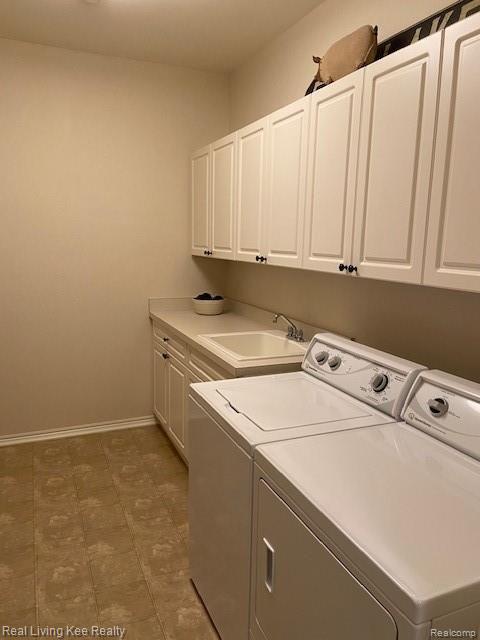 2774 Antrim Court Rochester, MI 48306 - Photo 34 of 67 IMG_4963.jpg